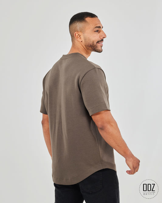 Relaxed Curved Strings T-shirt