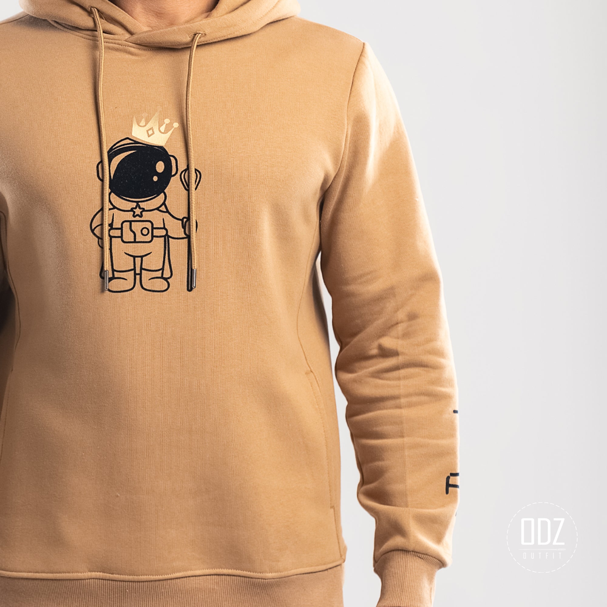 Carmel Cropped Sides Astro. King Hoodie